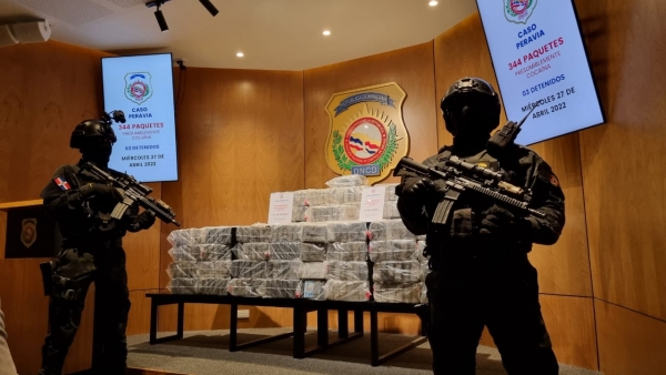 DNCD confiscan 424 paquetes presumiblemente cocaína en Peravia