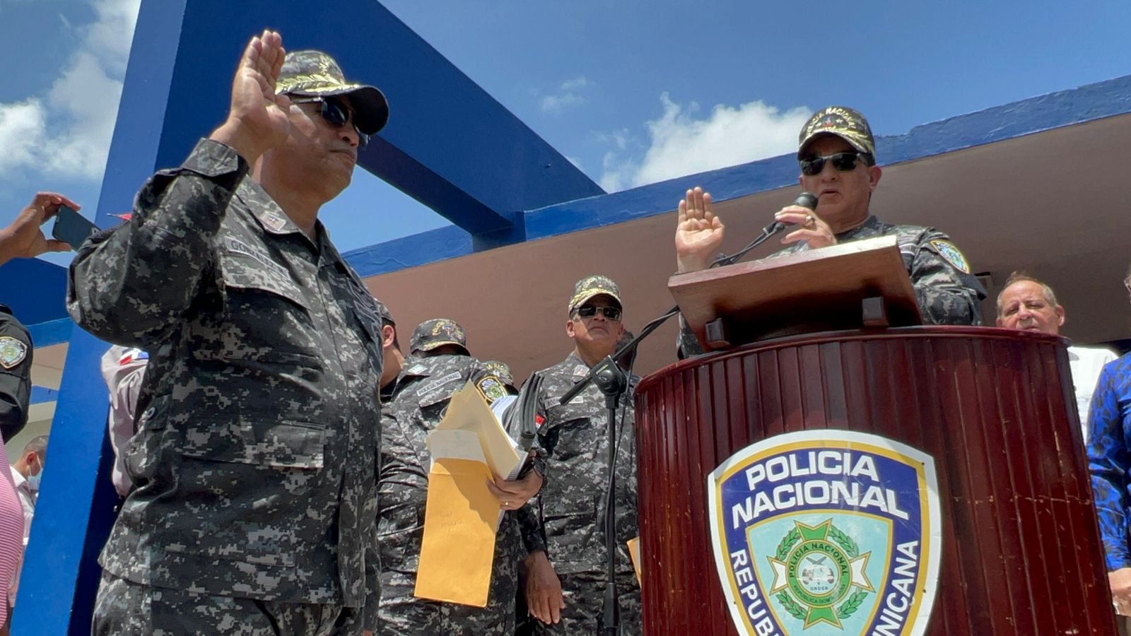 Director de la PN posesiona nuevo director Regional Cibao Central