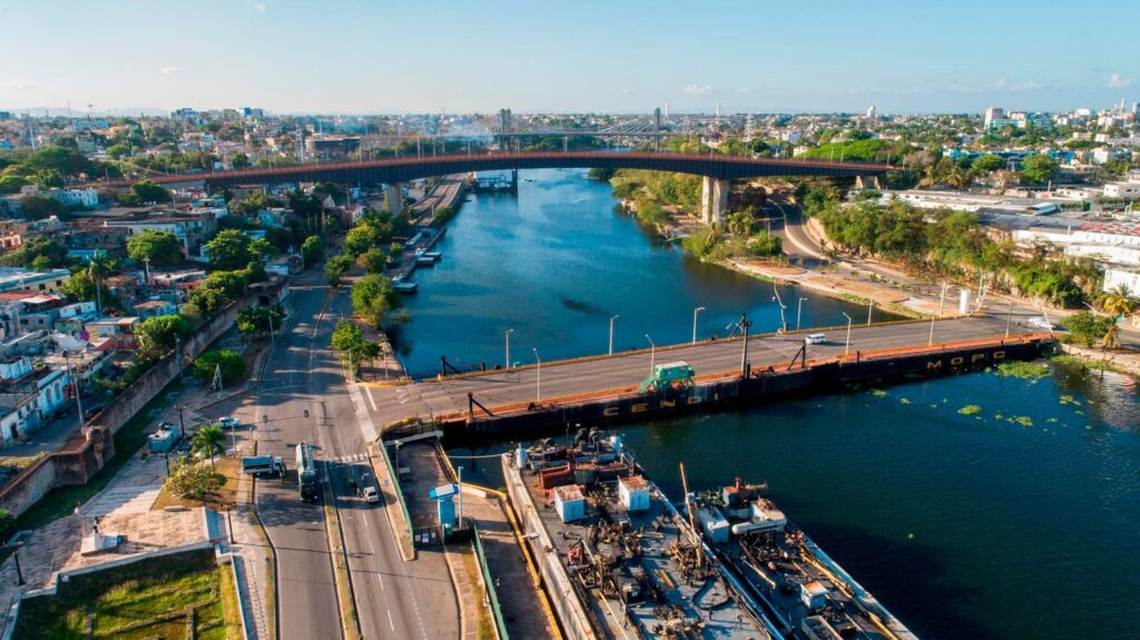 MOPC cerrará puente flotante el sábado